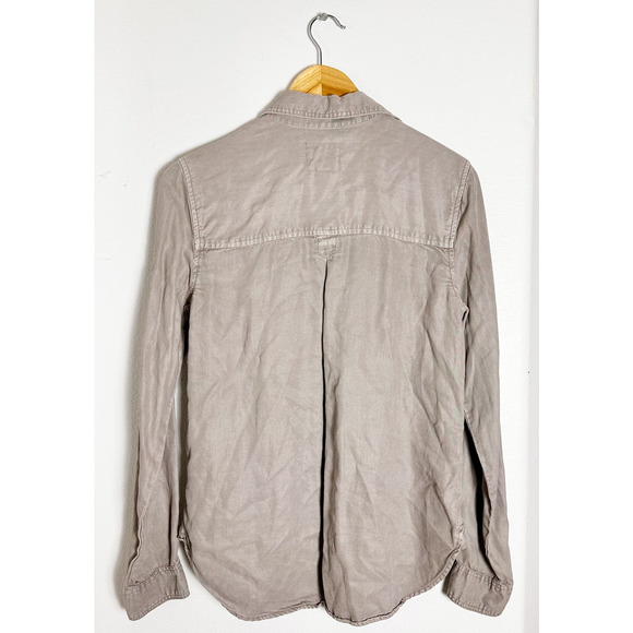 American Eagle Boyfriend Fit Women's Gray Tan Button Down Shirt sz XS - Picture 2 of 4